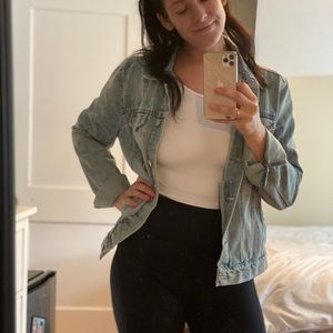 💙 GAP jean jacket